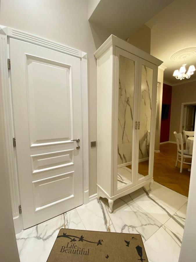 Grand De Luxe Residence Lviv Kültér fotó