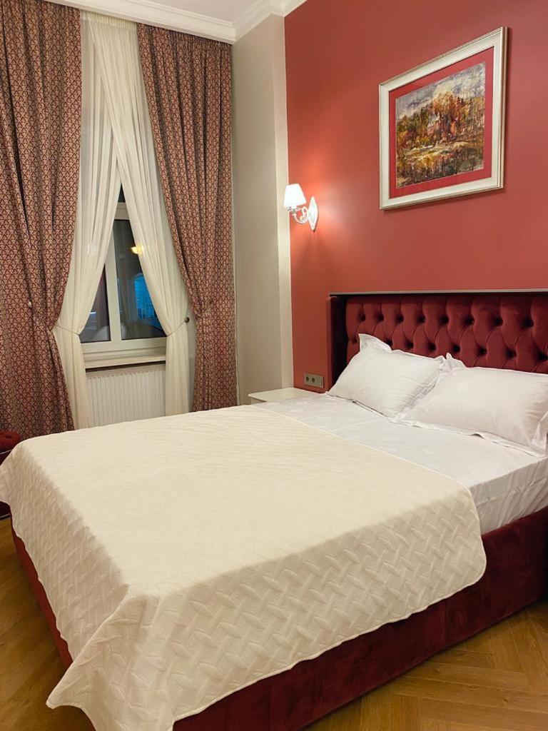 Grand De Luxe Residence Lviv Kültér fotó